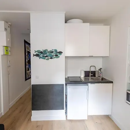 Elegant Renove A 14eme Apartment Paris